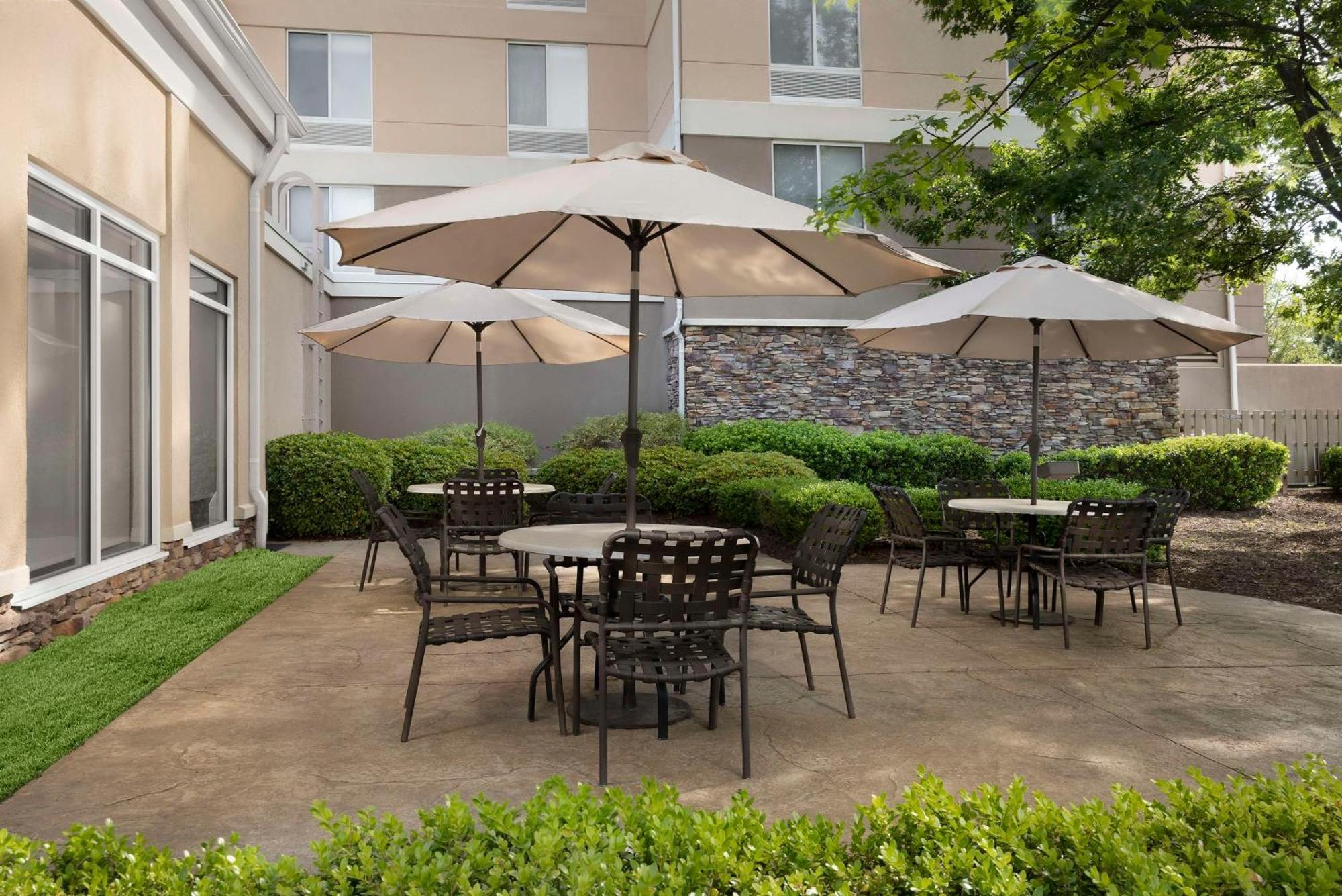 Hilton Garden Inn Raleigh Capital Blvd I-540 Exteriér fotografie