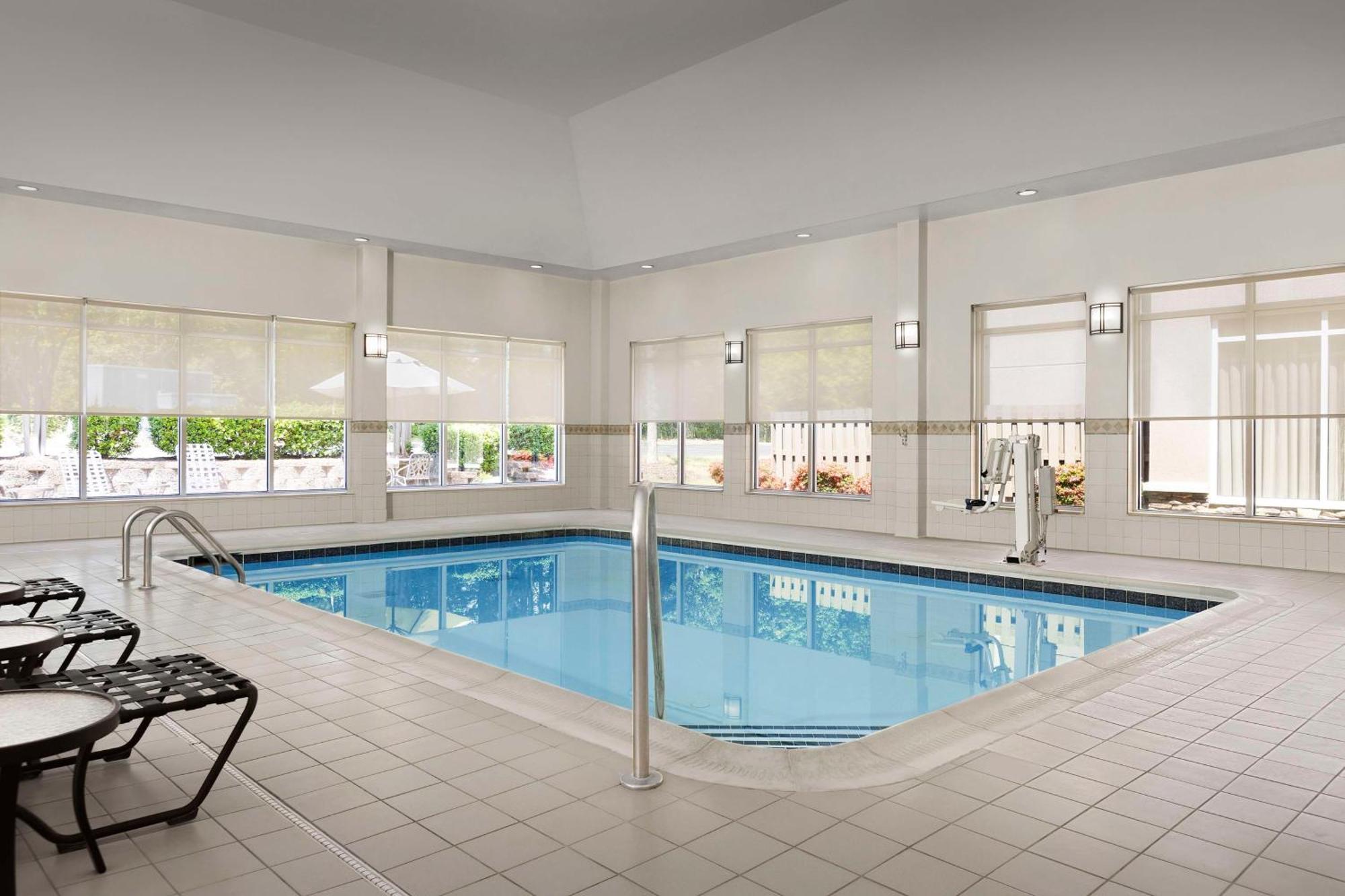 Hilton Garden Inn Raleigh Capital Blvd I-540 Exteriér fotografie